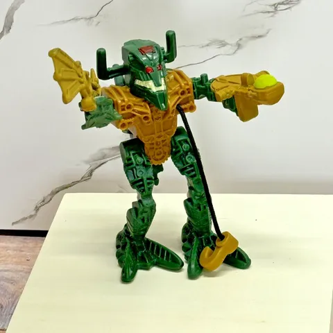 Lego Bionicle Piraka Zaktan 2006 Mcdonalds Figure
