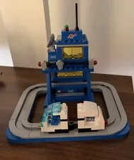Lego Ideas Micro Command Center (40786) 