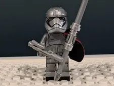LEGO Star Wars Captain Phasma Minifigure Pointed SW0904 First Order AT-ST 75201
