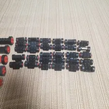 LEGO 81x Vintage Wheels 30 Small 10 Medium