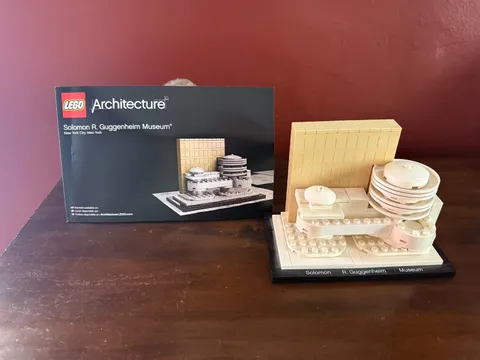 Lego Architecture Solomon R. Guggenheim Museum-2009