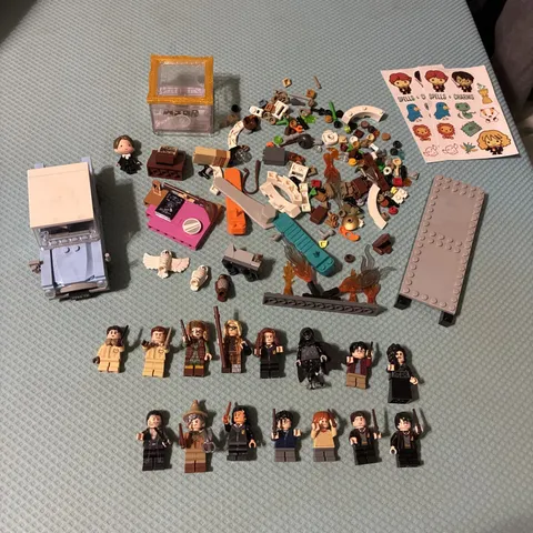 Lego Harry Potter Lot 15 mini figures and a car 