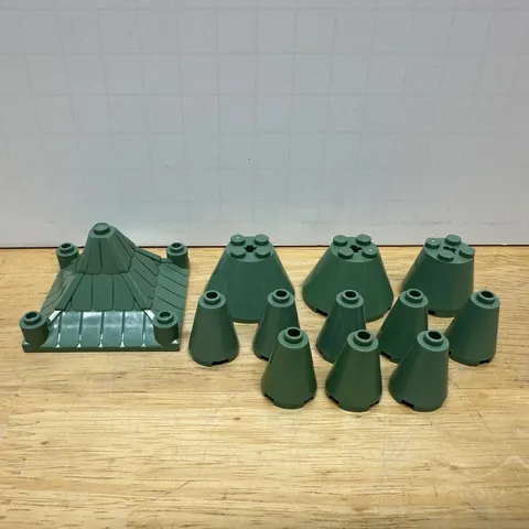 Lego Harry Potter Cone & Roof Lot Of 12 Sand Green 4x4x2 30614 Castle Spire