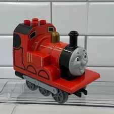 LEGO DUPLO Thomas & Friends James the Red Engine Locomotive Train Car Red 5543