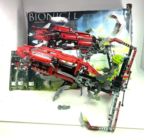 LEGO Bionicle Axalara T9 8943 near complete With Rough Original Box