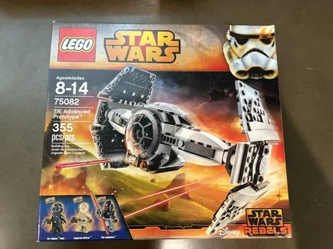 LEGO Star Wars: TIE Advanced Prototype (75082)