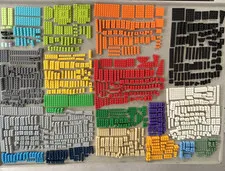 One Thousand Plus Pcs Lego Bricks, Assorted Sizes, Shapes & Colors SEE PHOTOS!