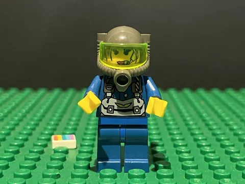 LEGO Jet Minifigure Rck004 Rock Raiders Trans Green Visor 4930 4990 4980