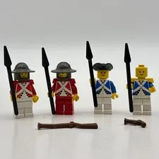 Vintage LEGO Pirates Imperial Soldiers Red & Bluecoat Minifigure Lot of 4