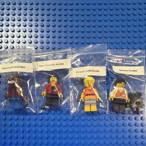LEGO Minifigure Lot Werewolf MOF003 Alien Reporter AC008 Fit Instr S25COL430
