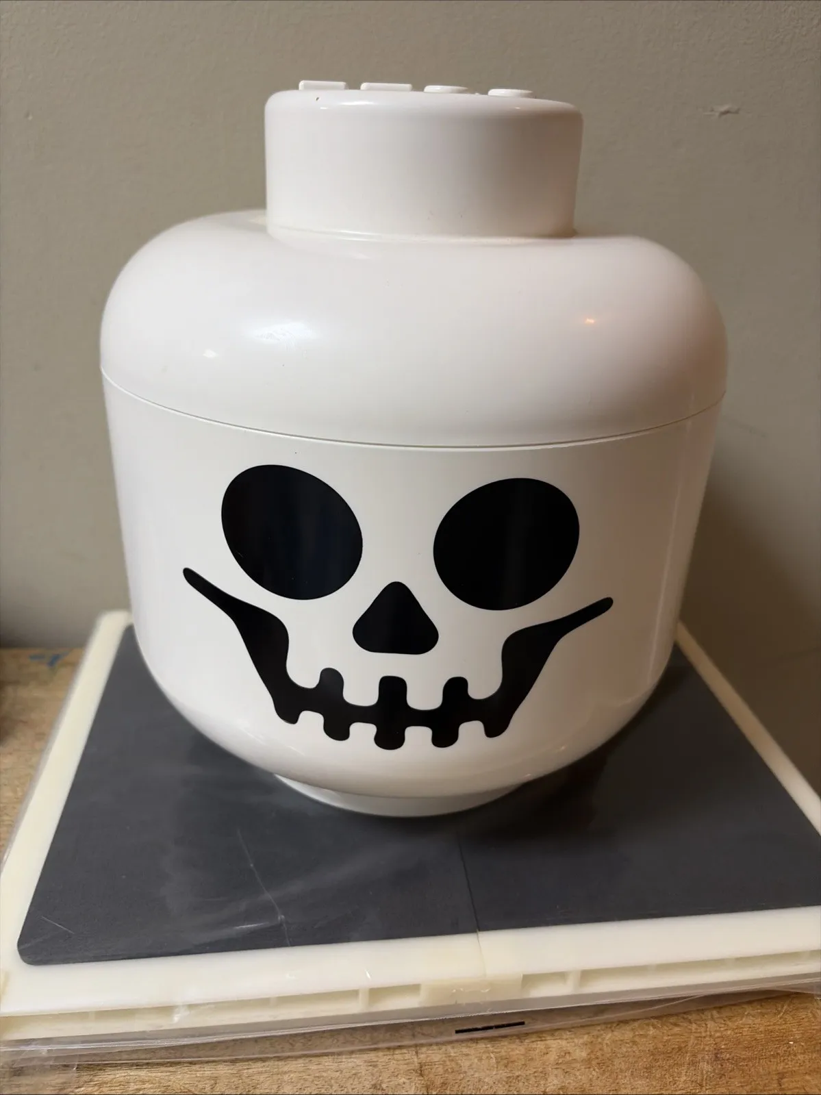 LEGO Storage Head Large White Skull Stackable Plastic Container