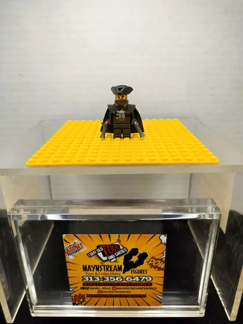 LEGO The Mystery Man (Highwayman), Series 17 Minifigure / AS-IS 