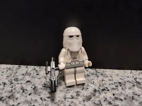 LEGO Star Wars Imperial Snowtrooper Stormtrooper Lego Minifigure Classic. 