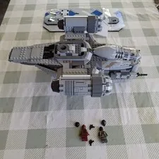 LEGO Star Wars Mandalorian Set 75292 The Razor Crest & Display Stand Incomplete