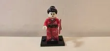 2011 Lego Series 4 - Kimono Girl col050/col04-2 Minifig - Complete