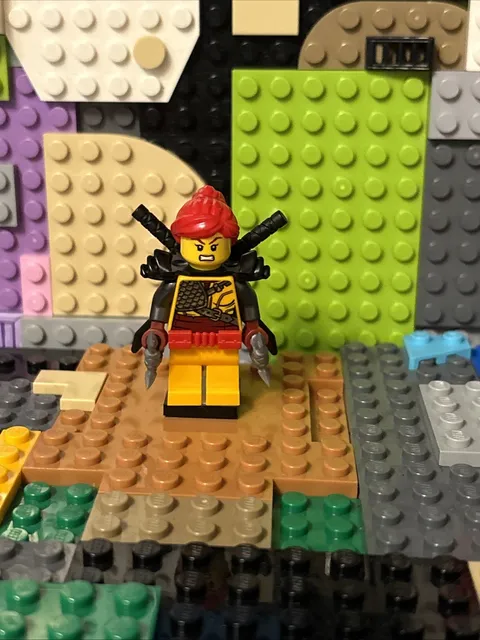 Lego Ninjago 70651 Skylor - Hunted Minifigure NJO0477 2018