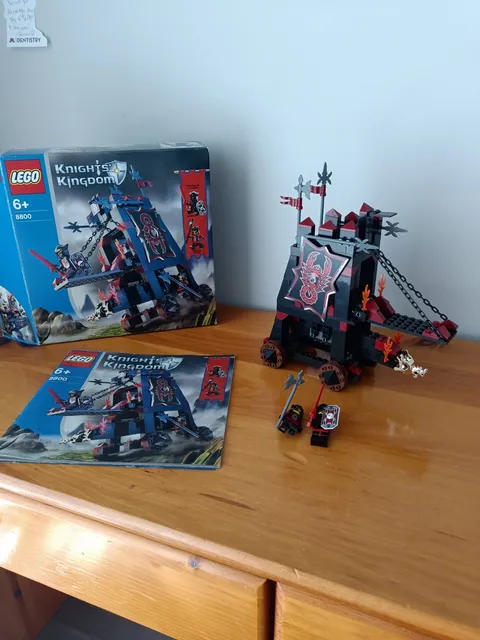 LEGO Castle Knights' Kingdom 8800 Vladek's Siege Engine 195pc Box Instr