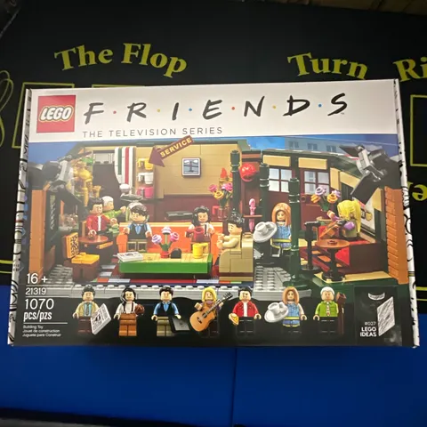 LEGO Ideas FRIENDS Central Perk 21319 Complete Set 1070 pcs 16+