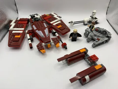Lego Star Wars Incomplete Sets Lot 9497 Starfighter, 75030, 8084 & 3 Figs