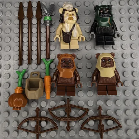 Lego Star Wars Ewok Minifigures Lot SW0339 SW0237 SW0236 SW1218