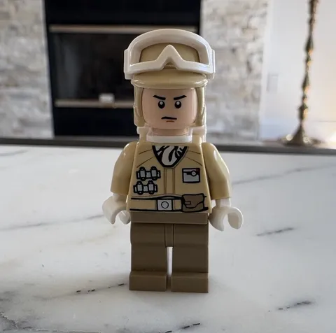 LEGO Star Wars Minifigure Hoth Rebel Trooper (Orange Chin Dimple) SW0259