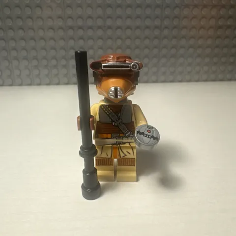 LEGO Star Wars Boushh Minifigure Princess Leia SW0407 Set 9516