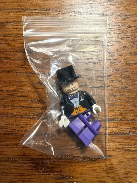 LEGO PENGUIN BATMAN MINIFIGURE ORIGINAL CLASSIC 2006 2008