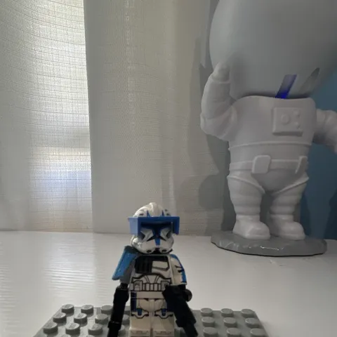 LEGO Star Wars Clone Trooper Minifigure with Blue Visor/Markings
