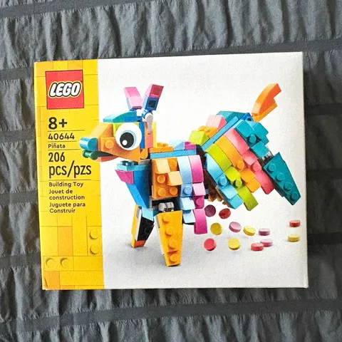 LEGO Piñata 40644 Building Set 206 pcs 8+ Plastic Box Packaging