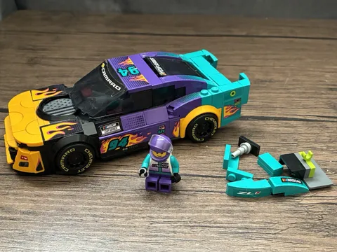 76935 LEGO Speed Champions Nascar Next Gen Chevrolet Camaro ZL1