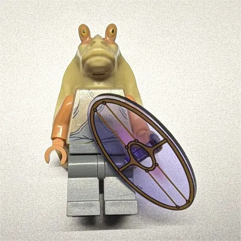 LEGO Star Wars Jar Jar Binks Minifigure w/ Tan Headpiece Cape & Shields