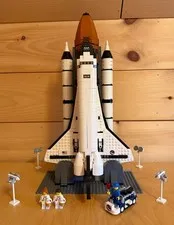 LEGO Creator Expert: Shuttle Expedition (10231) 100% Complete with Instructions