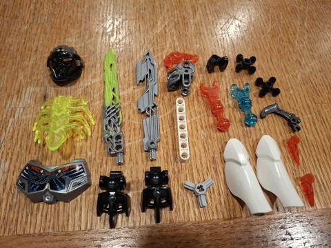 LEGO BIONICLE / Hero Factory Bulk Lot Mixed Parts Pieces & Accessories Plastic