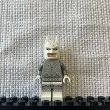 LEGO Bachelor Batman Minifigure - 70838 DC Superheroes (Lego Movie 2)