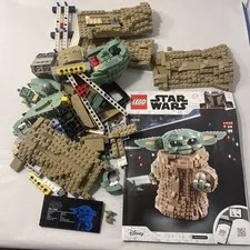 LEGO Star Wars The Mandalorian The Child Grogru 75318 As-Is Parts w/ Manual