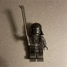 LEGO Star Wars Knight of Ren Trudgen Minifigure    W/ Accessory