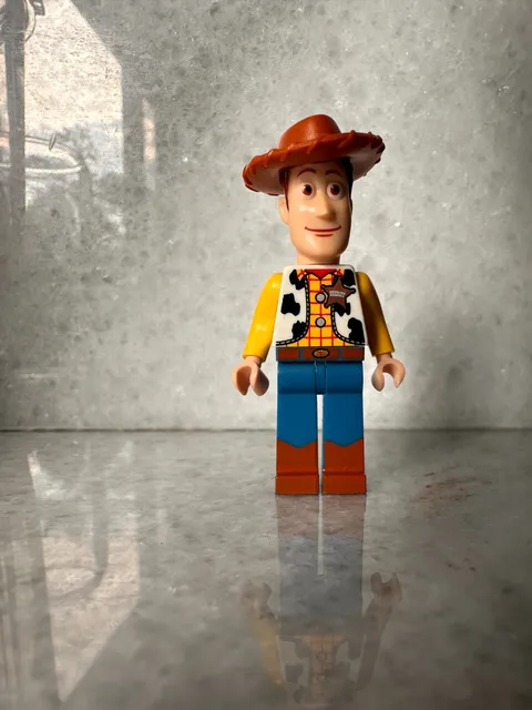 LEGO Toy Story Minifigure Woody from set 7594