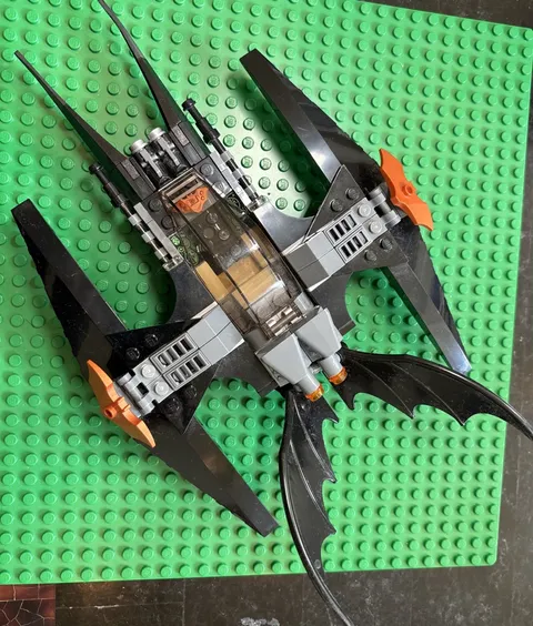 LEGO 76111 - Batman - Brother Eye Takedown - NO MINI FIGS / Batwing Only!