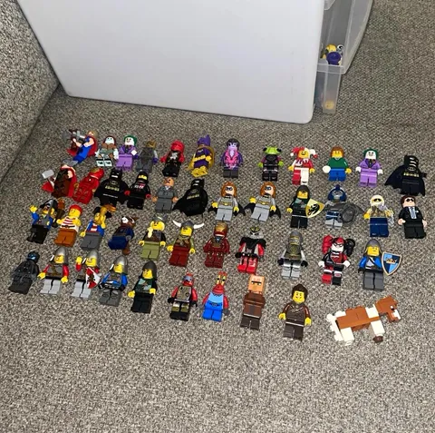 LEGO Minifigure Mixed Lot Assorted Characters