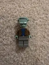 Vintage 2002 LEGOS Frankenstein Monster Minifigure