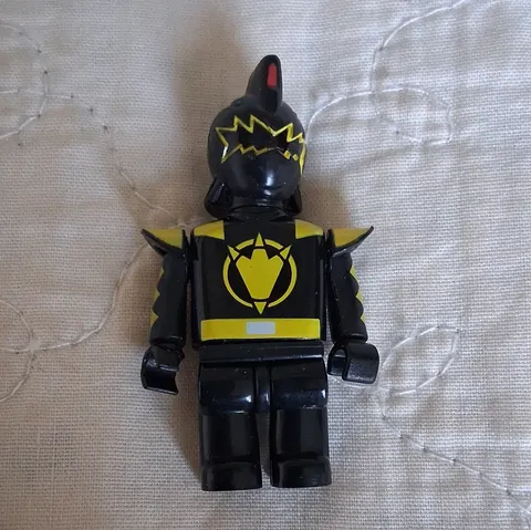 LEGO MINIFIGURES Black & Yellow Minifigure with Helmet & Shoulder Armor