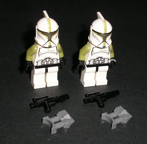 LEGO Star Wars CLONE TROOPER SARGENT Phase 1 w/ Scowl Lot of 2 Minifigures 75000