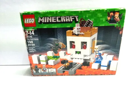 Lego Minecraft Building Toy 198 Pcs. Skull Arena NEW in Sealed Damaged Box 21145