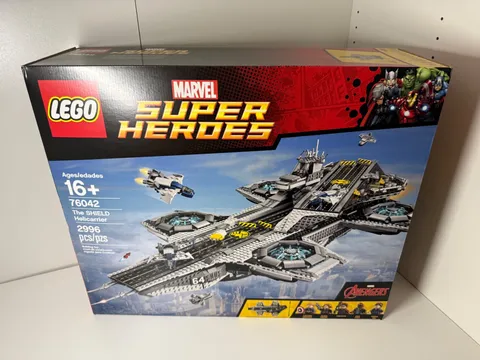 LEGO Marvel: The SHIELD Helicarrier (76042)
