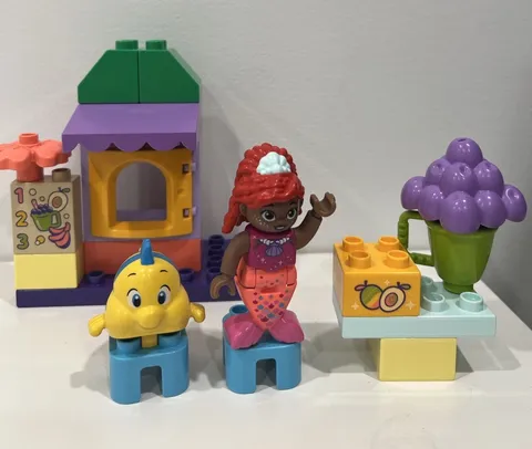 LEGO DUPLO: Ariel and Flounder's Cafe Stand (10420 incomplete)