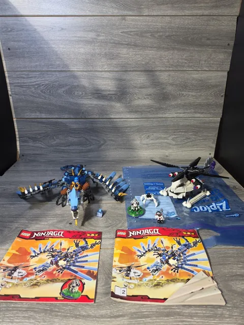 LEGO NINJAGO 2011 Lightning Dragon Battle 2521 Building Set *please read*