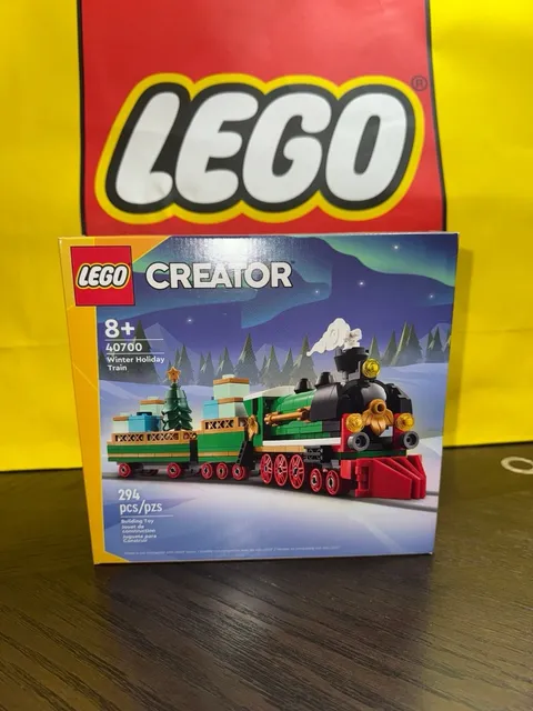 Lego 40700 Creator Holiday Train Limited Edition New Sealed