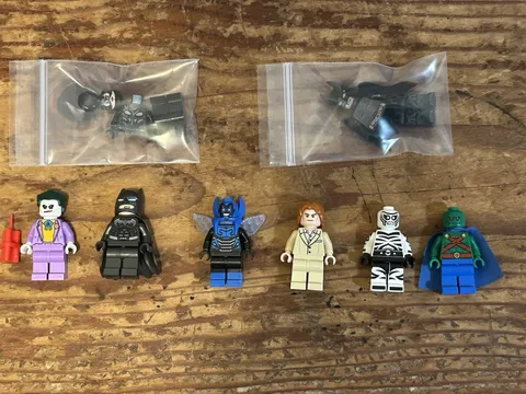 LEGO DC Batman Minifigure Lot: Martian Manhunter, Blue Beetle, Batman, Catwoman