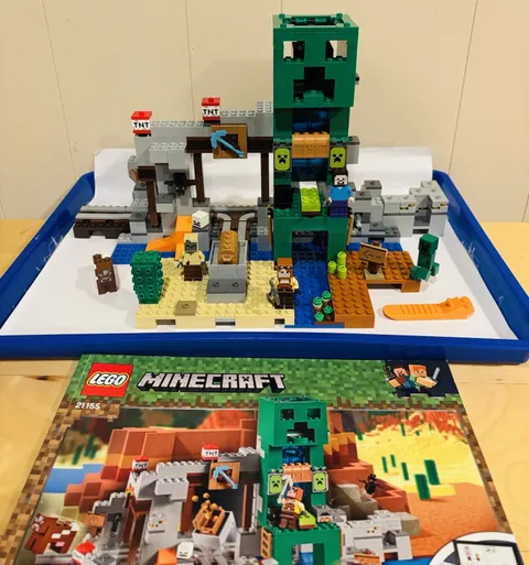 LEGO Minecraft The Creeper Mine 21155 Used 100% Complete!