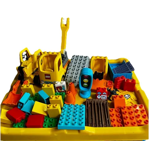 Lego Duplo Mixed Lot Big Trucks Construction FIgures Front Loader. 45 Pieces.
